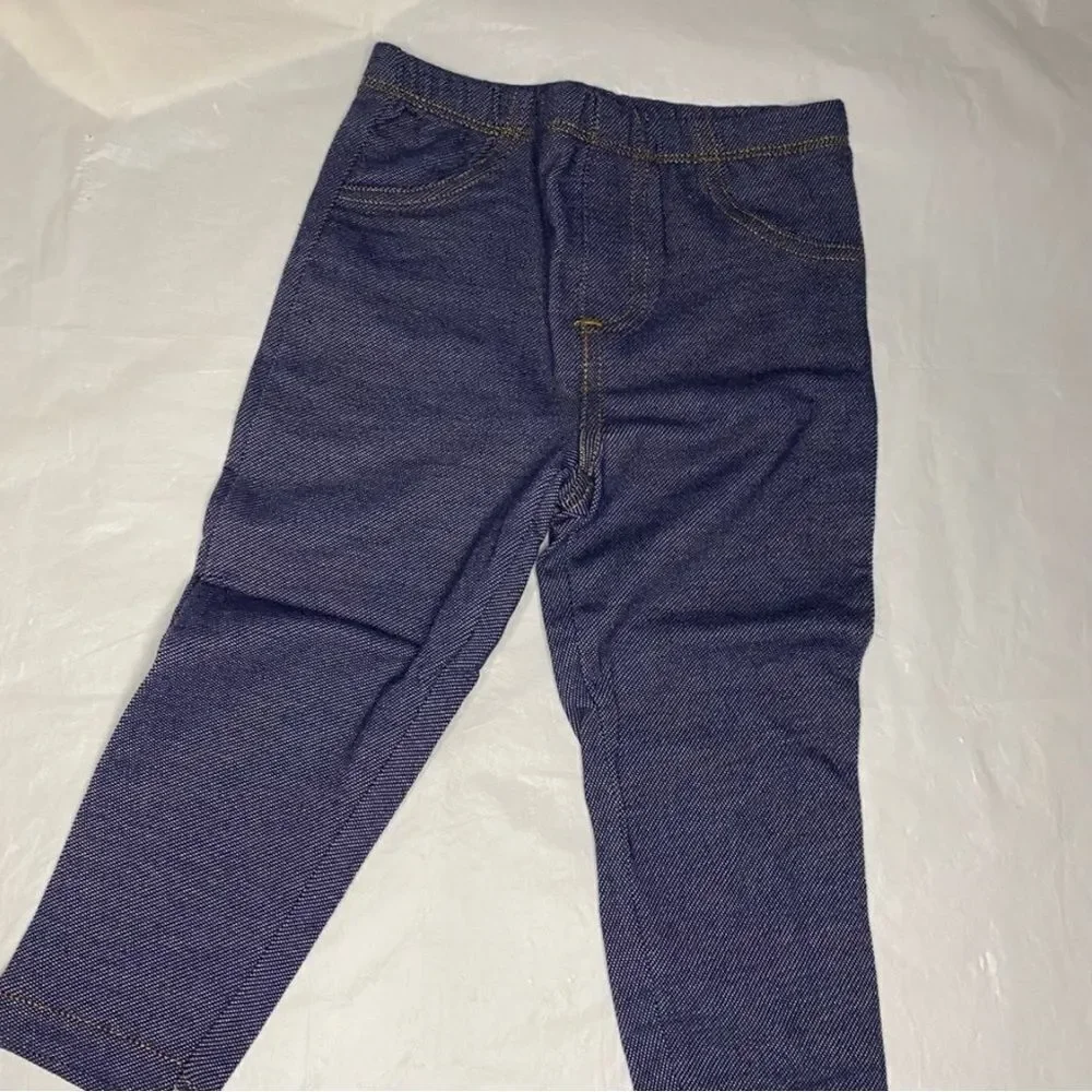 Carter's 3pc set Size 18M